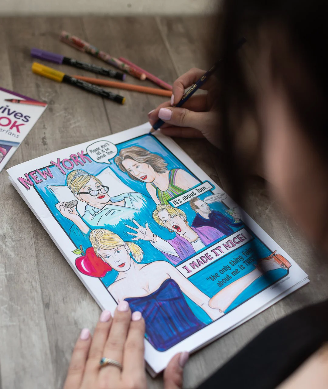 BEST OF HOUSEWIVES COLORING BOOK - Image 3