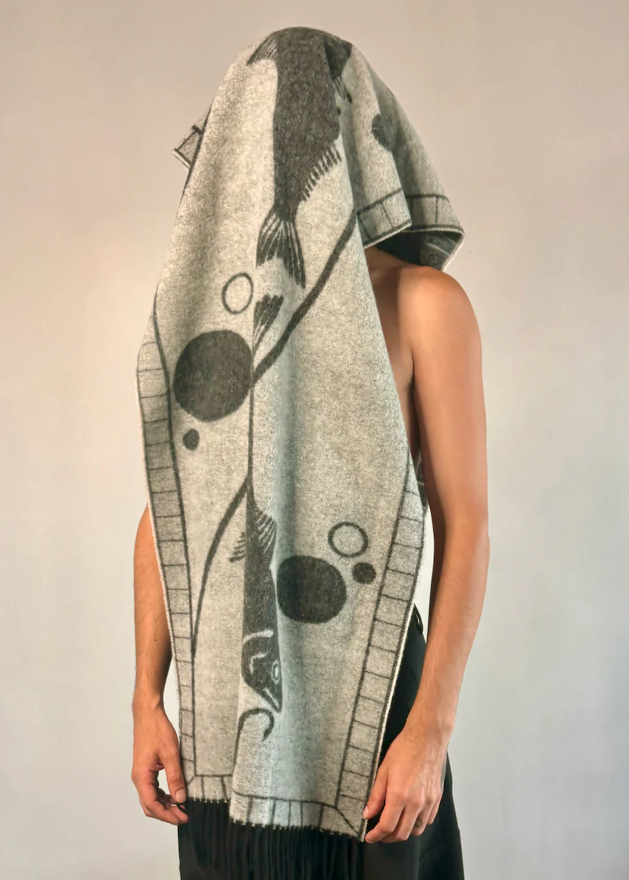 Catch Match Scarf BY Henrik Vibskov - Image 4