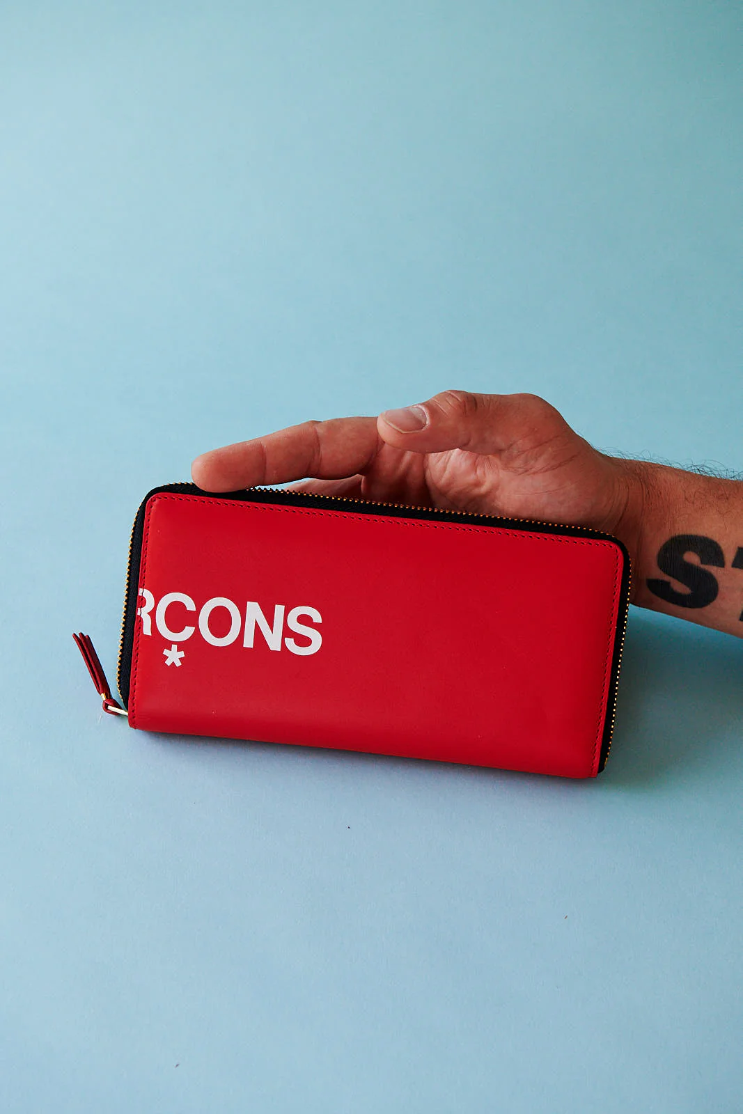 Comme des Garçons Huge Logo Zip Around Travel Wallet (Red) - Image 2