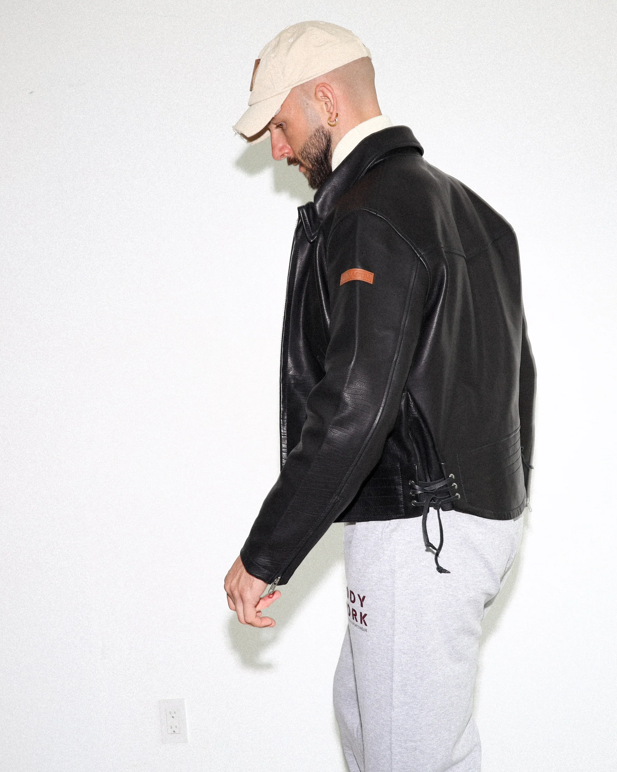 GYMNASIUM THE DISTRESSED CAP KHAKI - Image 15