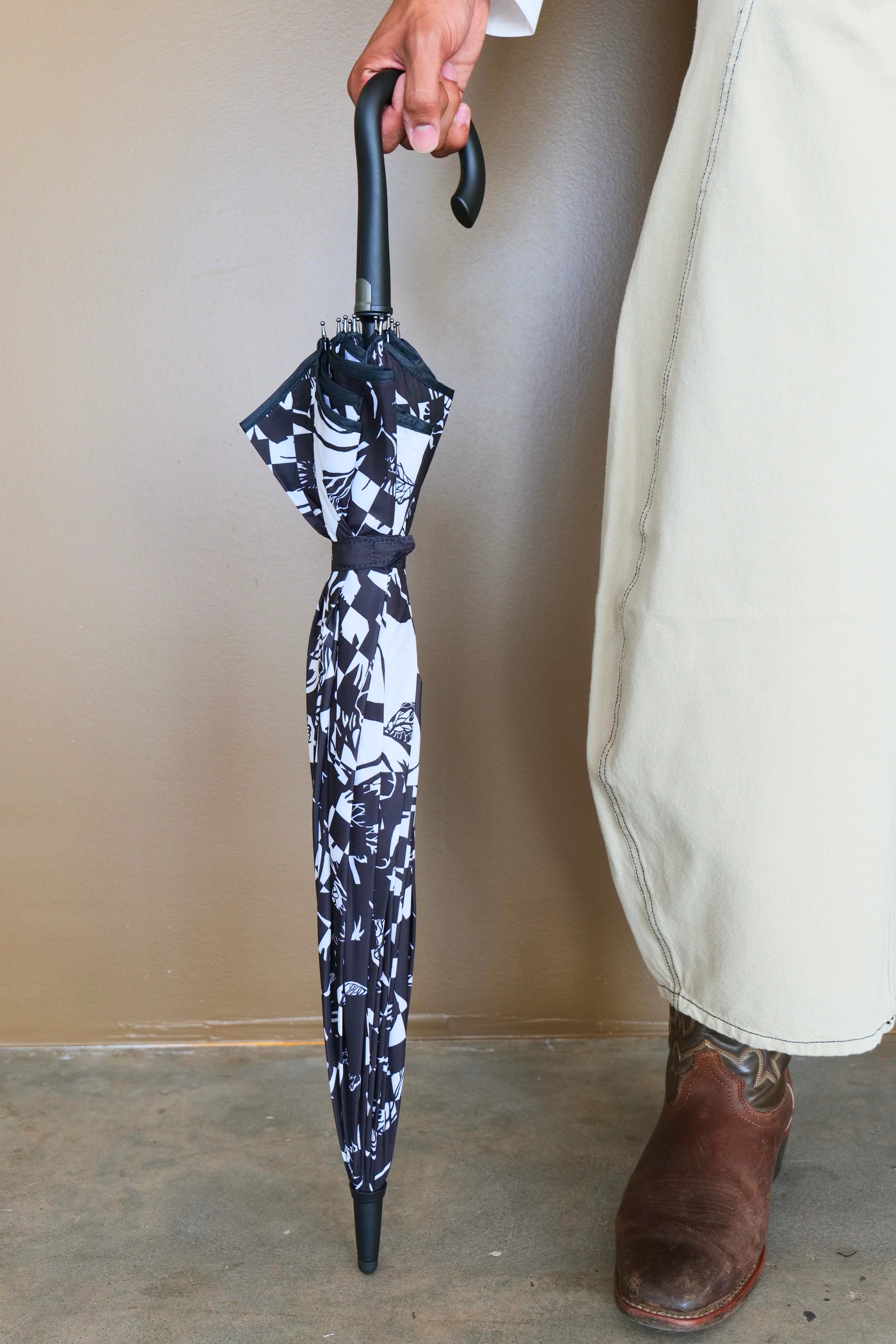 KALAIDOSCOPE UMBRELLA BY Henrik Vibskov - Image 4