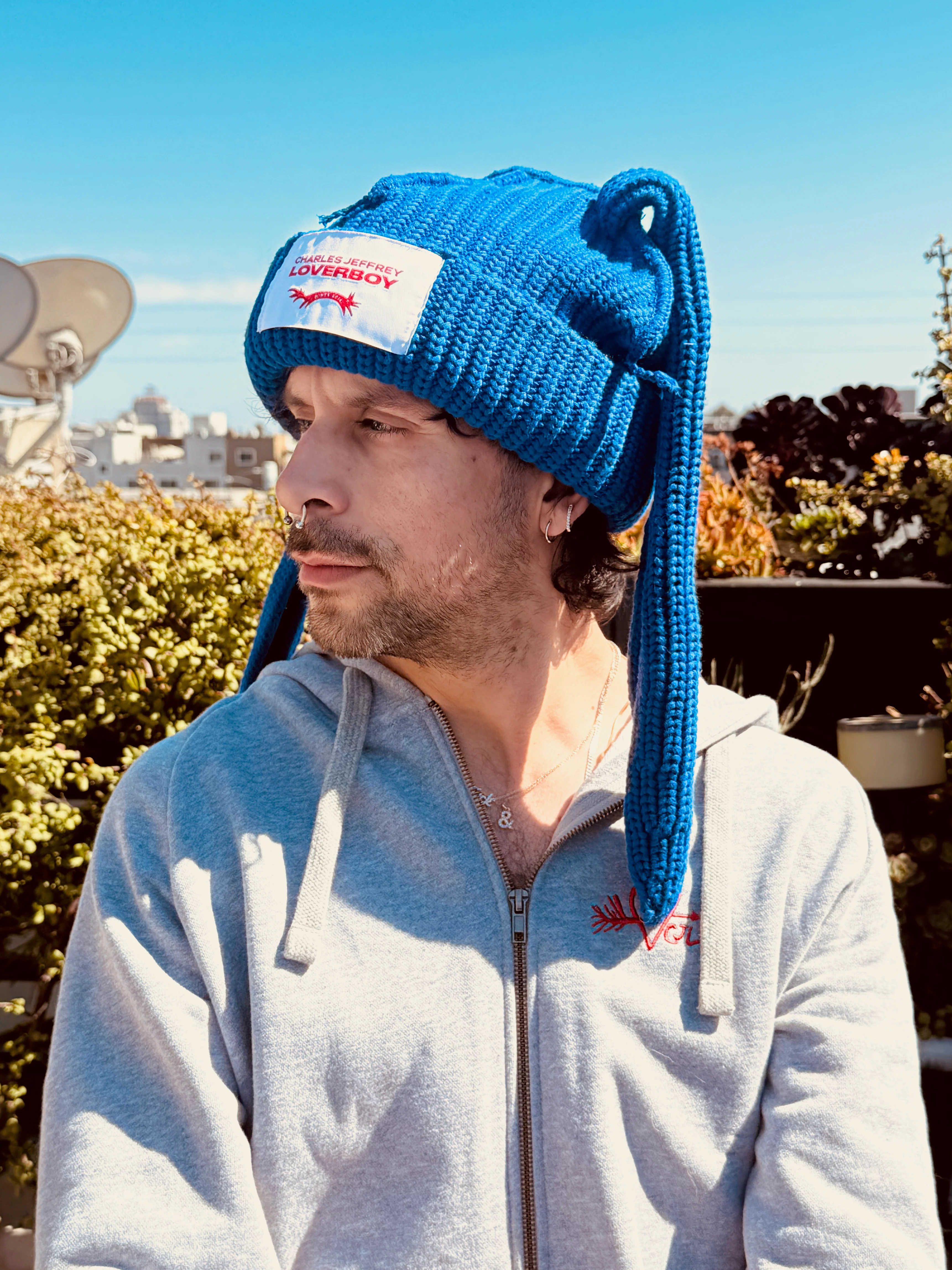 LOVERBOY BY CHARLES JEFFREY CHUNKY RABBIT BEANIE BLUE - Image 3