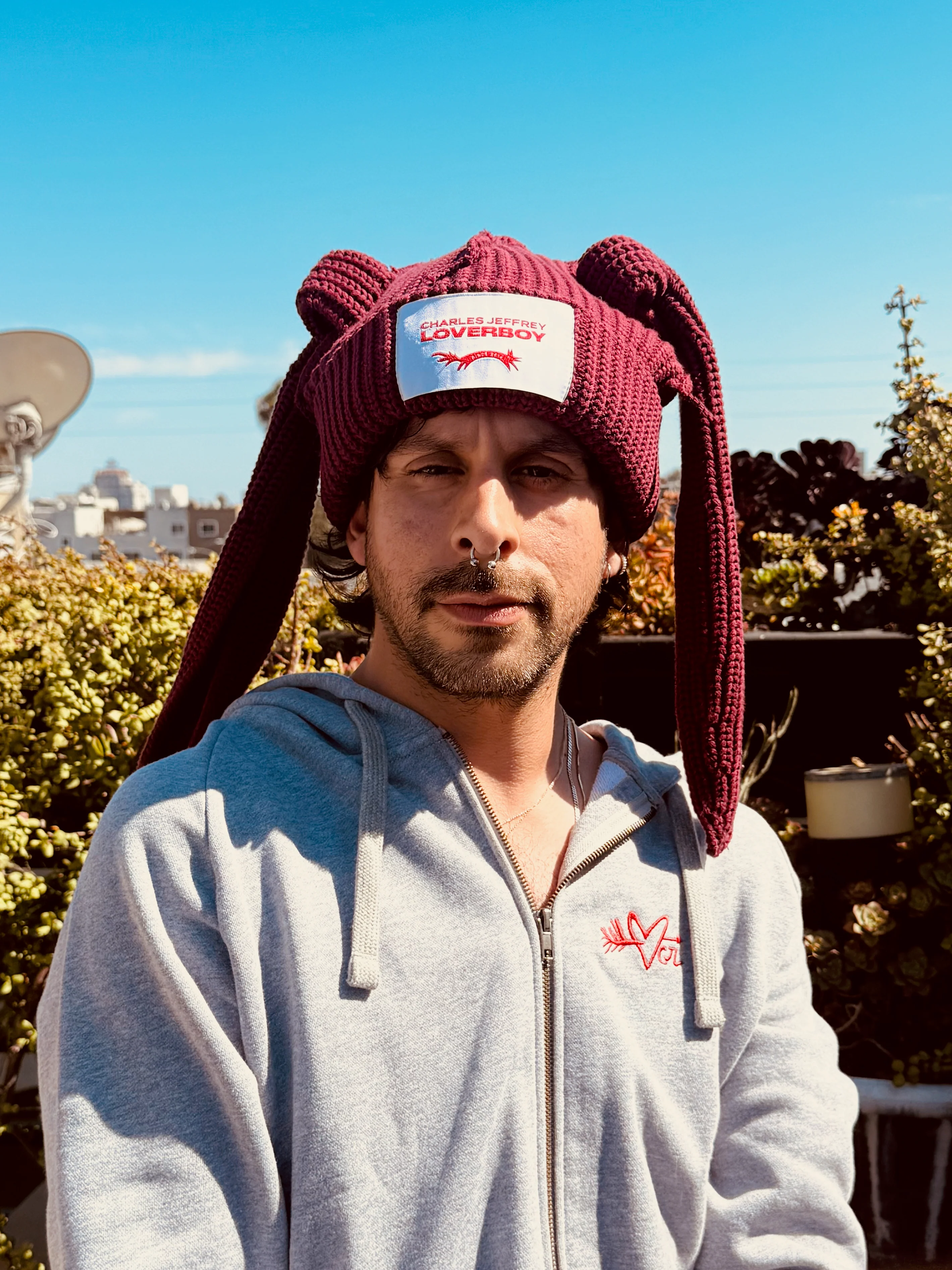 LOVERBOY BY CHARLES JEFFREY CHUNKY Rabbit BEANIE in Bordeaux - Image 2