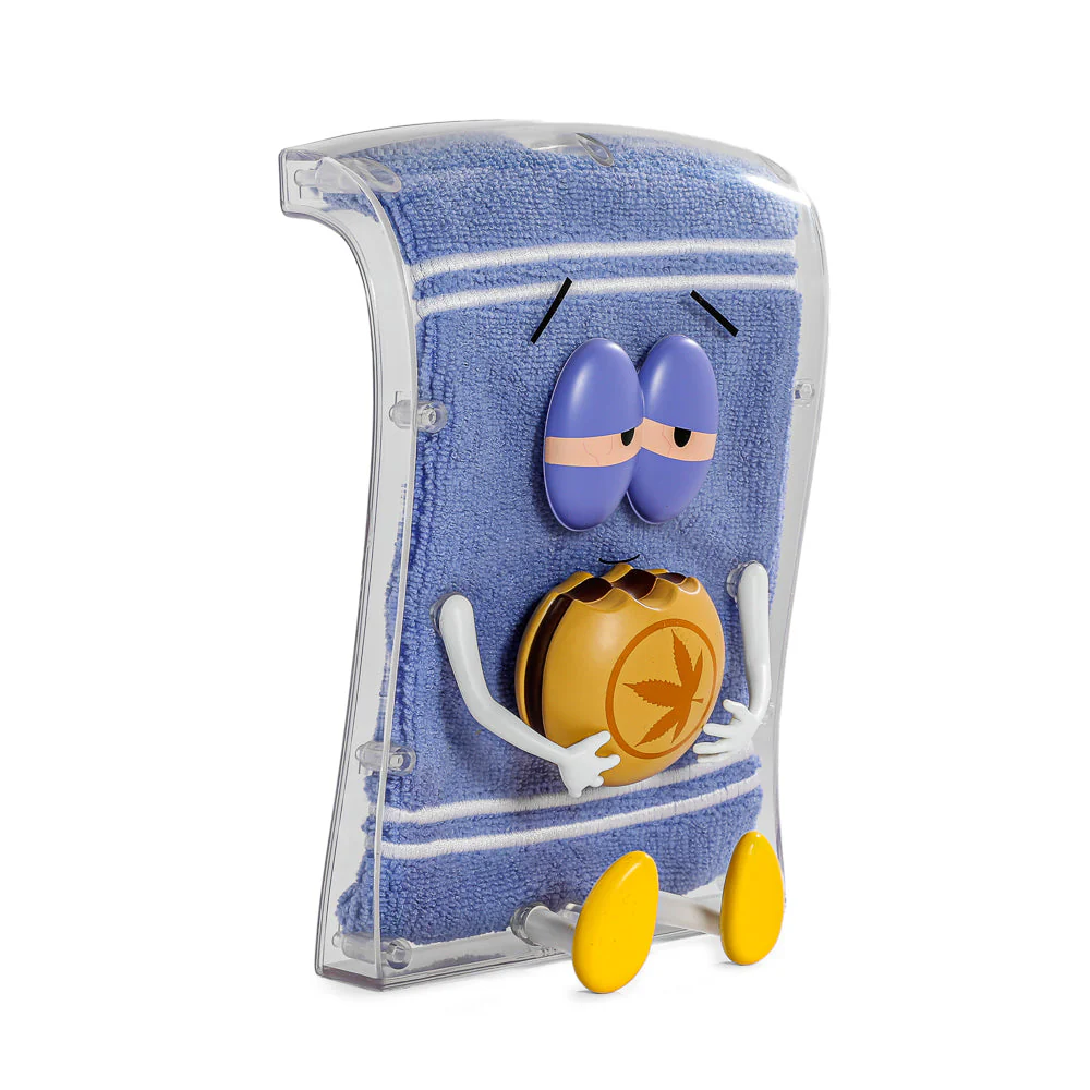 SOUTH PARK STONED TOWELIE WITH TEGRIDY BURGER 8” ART FIGURE- TASTES LIKE SH*T EDITION - Image 2