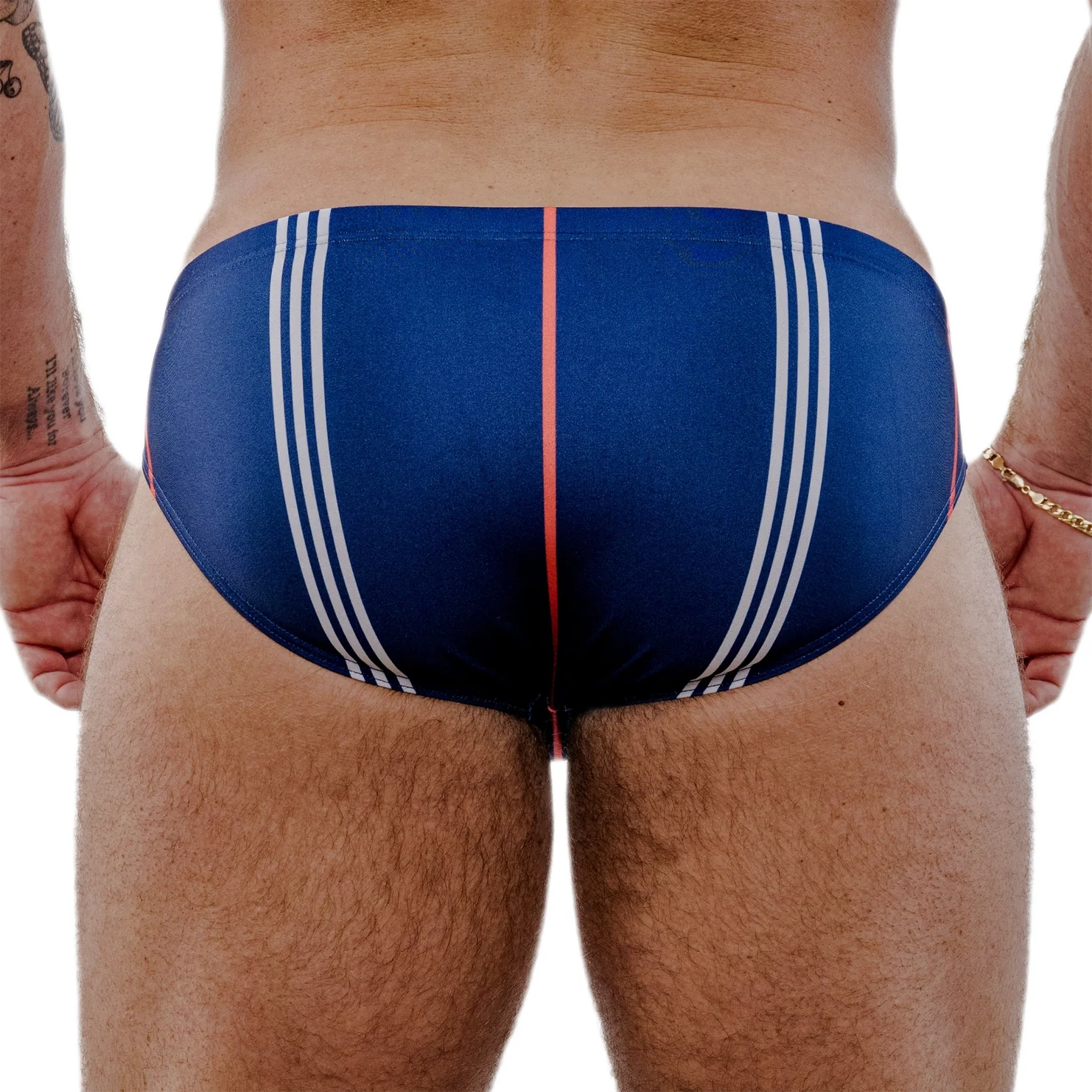 THK Pitcher Swim - Image 3