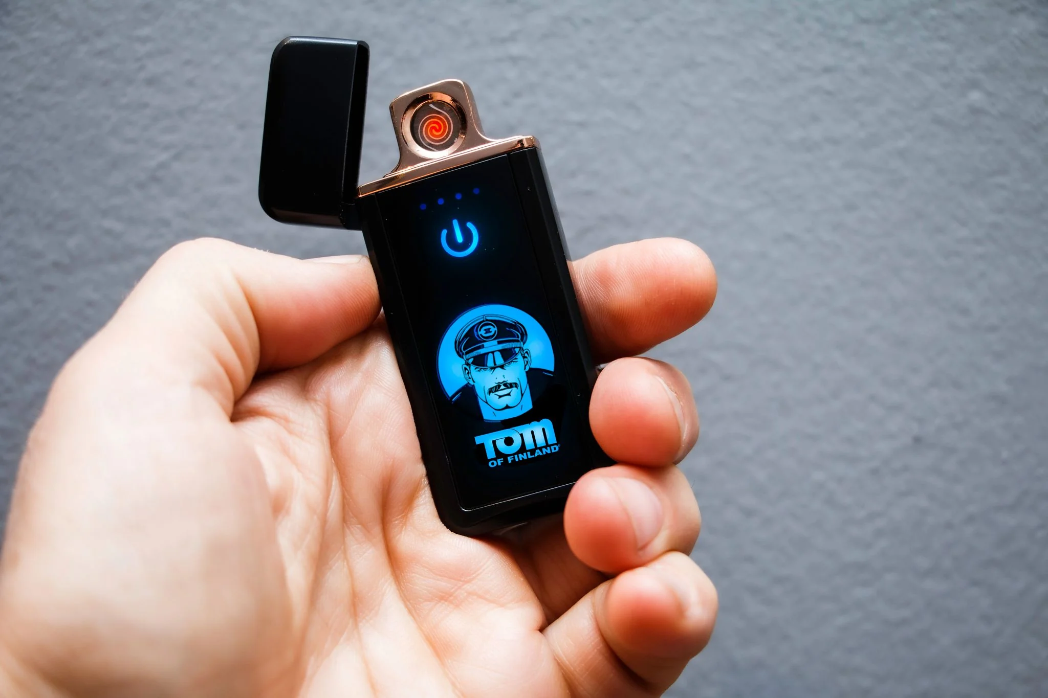 TOM OF FINLAND ELECTRIC LED LIGHTER - Image 6